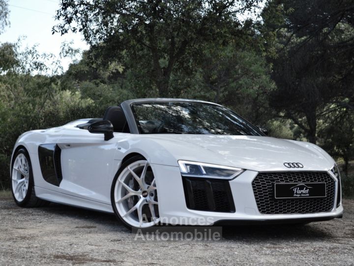 Audi R8 Spyder MAGNIFIQUE 52 FSI V10 PLUS 610ch S-TRONIC VALEUR NEUF 245Ke B&O MAGNETIC RIDE CARBONE INT EXT ECHAP SPORT CARPLAY CAMERA LASER - 1