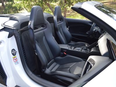 Audi R8 Spyder MAGNIFIQUE 52 FSI V10 PLUS 610ch S-TRONIC VALEUR NEUF 245Ke B&O MAGNETIC RIDE CARBONE INT EXT ECHAP SPORT CARPLAY CAMERA LASER   - 44