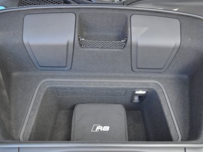 Audi R8 Spyder MAGNIFIQUE 52 FSI V10 PLUS 610ch S-TRONIC VALEUR NEUF 245Ke B&O MAGNETIC RIDE CARBONE INT EXT ECHAP SPORT CARPLAY CAMERA LASER   - 48