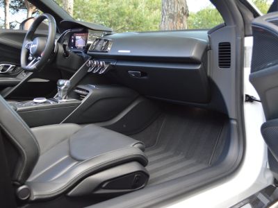 Audi R8 Spyder MAGNIFIQUE 52 FSI V10 PLUS 610ch S-TRONIC VALEUR NEUF 245Ke B&O MAGNETIC RIDE CARBONE INT EXT ECHAP SPORT CARPLAY CAMERA LASER   - 42
