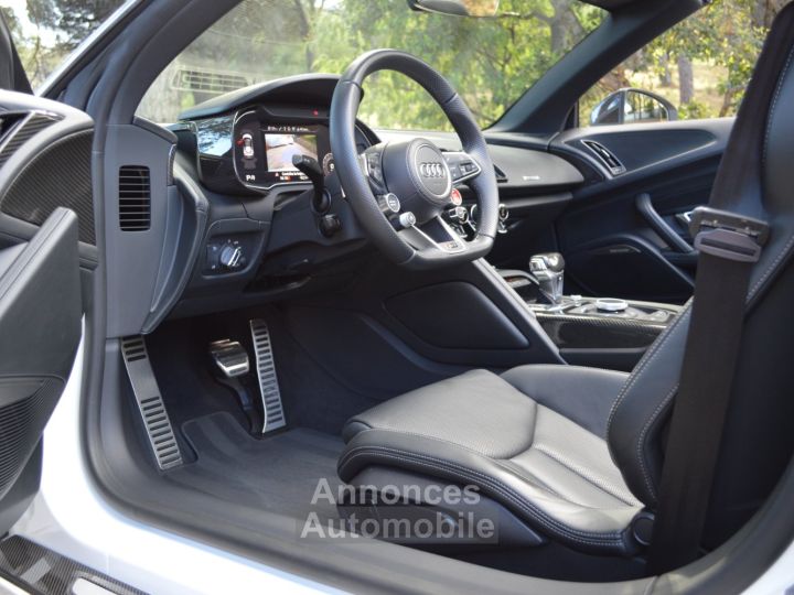 Audi R8 Spyder MAGNIFIQUE 52 FSI V10 PLUS 610ch S-TRONIC VALEUR NEUF 245Ke B&O MAGNETIC RIDE CARBONE INT EXT ECHAP SPORT CARPLAY CAMERA LASER - 21