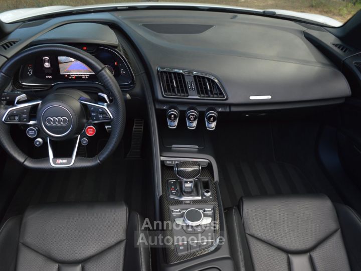 Audi R8 Spyder MAGNIFIQUE 52 FSI V10 PLUS 610ch S-TRONIC VALEUR NEUF 245Ke B&O MAGNETIC RIDE CARBONE INT EXT ECHAP SPORT CARPLAY CAMERA LASER - 33