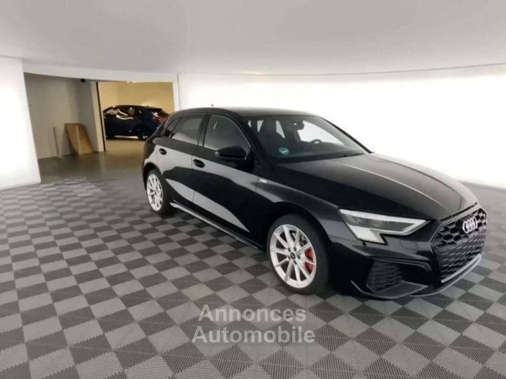 Audi A3 Sportback 45 TFSIe S line - 4