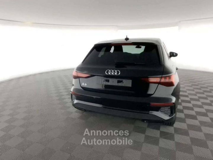 Audi A3 Sportback 45 TFSIe S line - 9