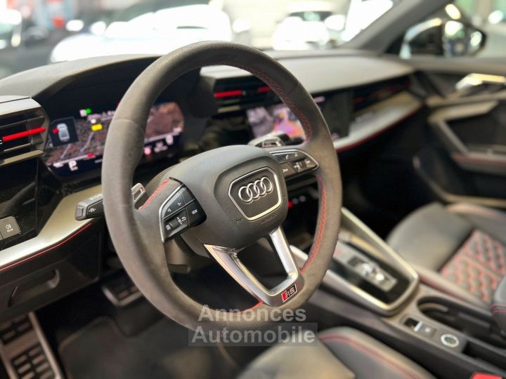 Audi RS3 25 TFSI 400 QUATTRO S-TRONIC7 RS 3 BERLINE FR t - 12