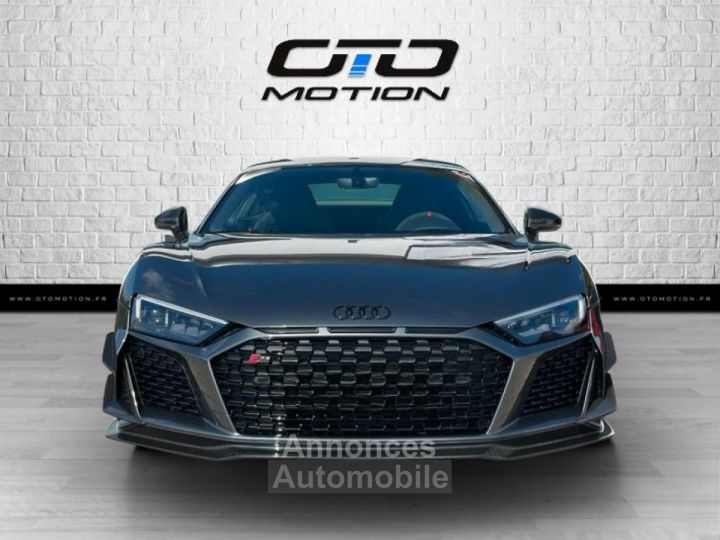 Audi R8 V10 GT 52 FSI 620 S tronic 7 RWD - 2