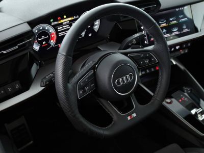 Audi S3 Sportback S-tronic/Matrix/Pano   - 17