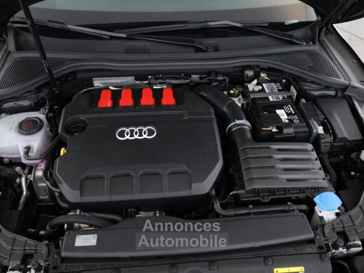 Audi S3 Sportback S-tronic/Matrix/Pano - 23