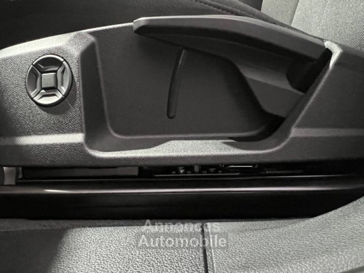 Audi Q3 Sportback BUSINESS 45 TFSIe 245 ch S tronic 6 Business Executive - 14