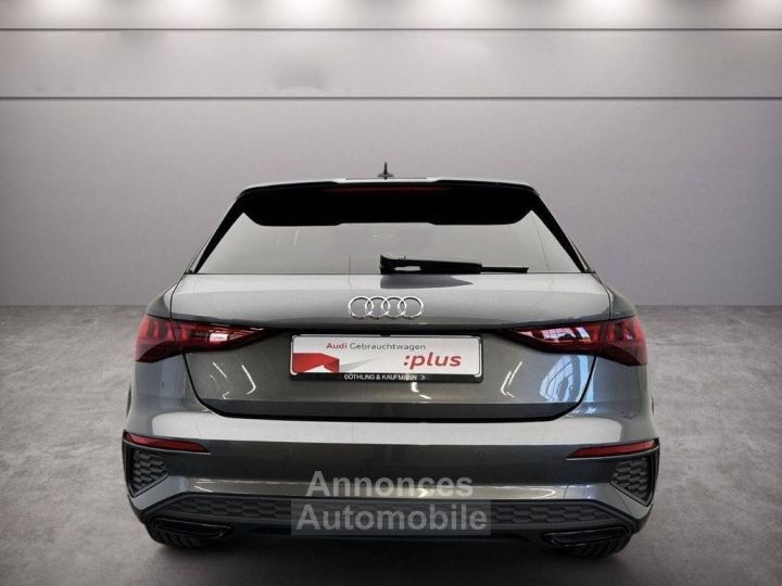 Audi A3 Sportback 40 TFSIe S line - 4