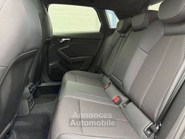 Audi A3 Sportback 40 TFSIe S line - 12