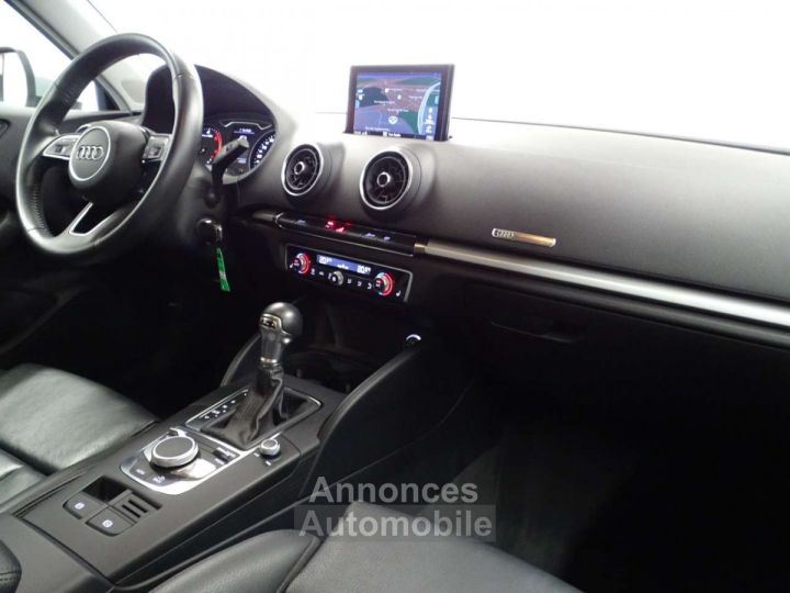 Audi A3 Sportback 30TDi STronic - 8