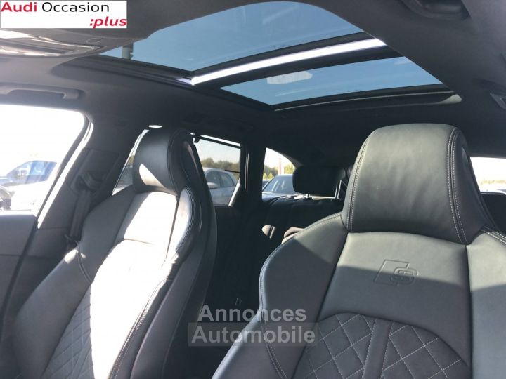 Audi A4 Avant 40 TDI 204 S tronic 7 Competition - 35