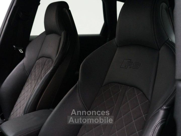 Audi RS4 Avant 29 TFSI Quattro - 14