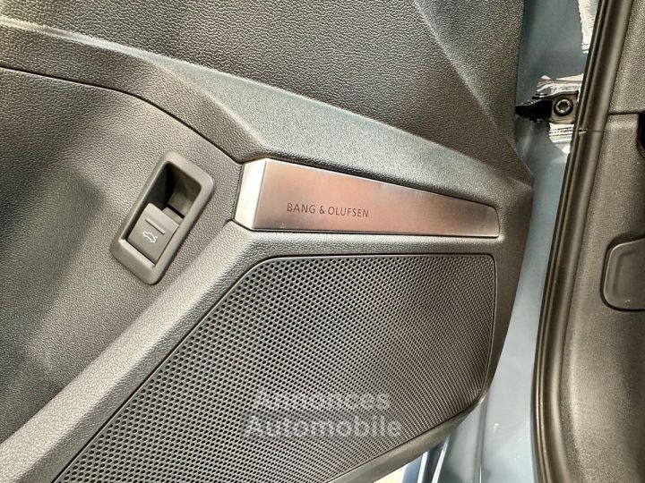 Audi RS3 Sportback SPORTBACK Quattro 25 TFSI 400 GREY KEMORA %2B Freins CERAMIQUE FULL OPTIONS - 32
