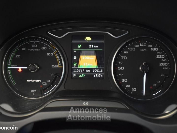 Audi A3 Sportback 14 TFSI E-TRON 204H 150 PHEV BUSINESS LINE S-TRONIC BVA SUIVI GARANTIE 6 à 6 - 13