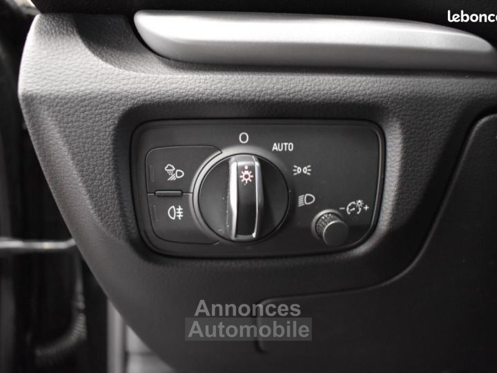 Audi A3 Sportback 14 TFSI E-TRON 204H 150 PHEV BUSINESS LINE S-TRONIC BVA SUIVI GARANTIE 6 à 6 - 19