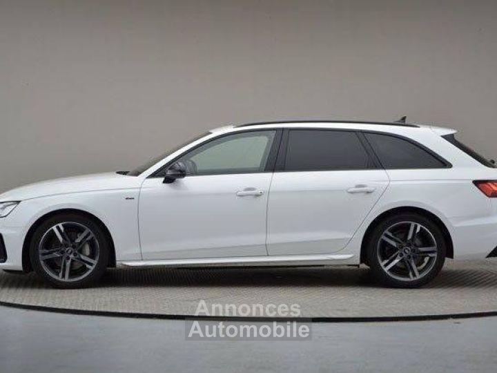 Audi A4 Avant S line 20l TDI/ATTELAGE/PANO - 2
