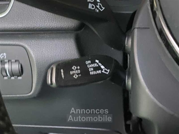 Audi Q3 20 TDI 150ch S tronic 7 S line - 9