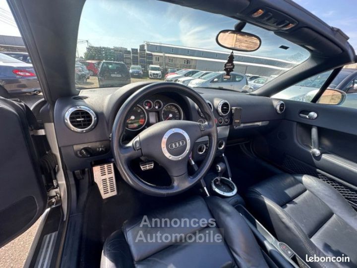 Audi TT Roadster 18 T 180CH TIPTRONIC - 15