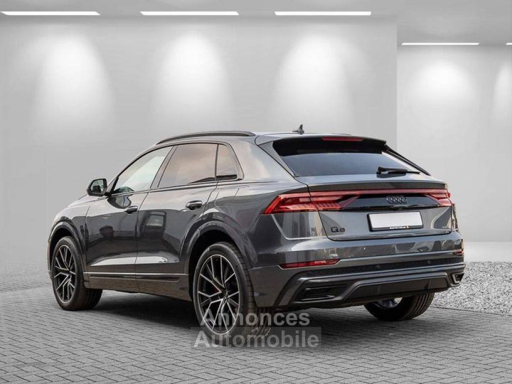 Audi Q8 60 TFSIe compétition S-line - 2