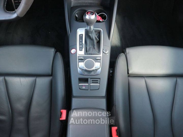Audi RS3 quattro PANO%2BMATRIX%2BB&O malus compris - 15