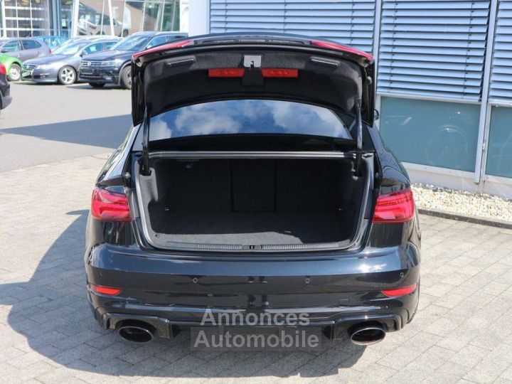 Audi RS3 quattro PANO%2BMATRIX%2BB&O malus compris - 16