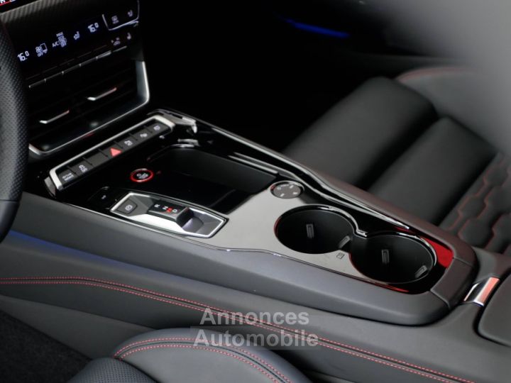 Audi e-tron GT S 591 ch quattro - 12