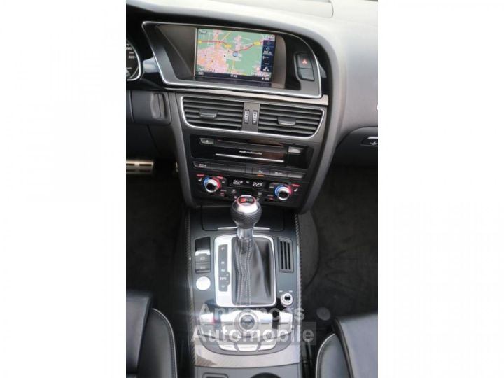 Audi RS5 CABRIOLET V8 42 FSi 450 Quattro S Tronic 7 - 9