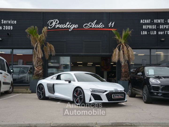 Audi R8 620 CV V10 Performance LOA 1 299 Euros Par mois Sièges Recaro Carbon Interieur et Moteur Gris Suzuka V 10 - 1