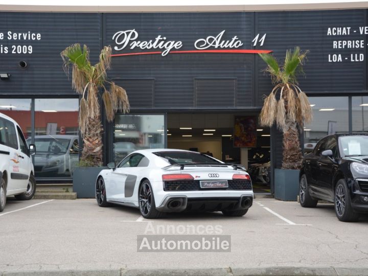 Audi R8 620 CV V10 Performance LOA 1 299 Euros Par mois Sièges Recaro Carbon Interieur et Moteur Gris Suzuka V 10 - 16
