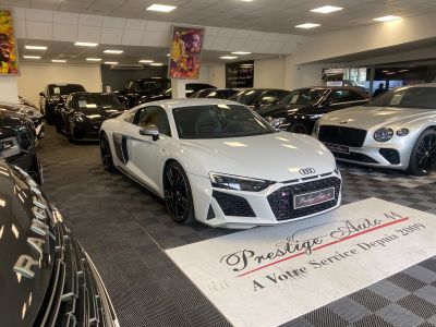 Audi R8 620 CV V10 Performance LOA 1 299 Euros Par mois Sièges Recaro Carbon Interieur et Moteur Gris Suzuka V 10   - 19