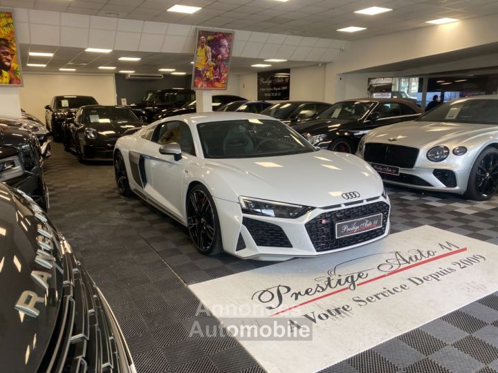 Audi R8 620 CV V10 Performance LOA 1 299 Euros Par mois Sièges Recaro Carbon Interieur et Moteur Gris Suzuka V 10 - 19