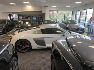 Audi R8 620 CV V10 Performance LOA 1 299 Euros Par mois Sièges Recaro Carbon Interieur et Moteur Gris Suzuka V 10   - 20