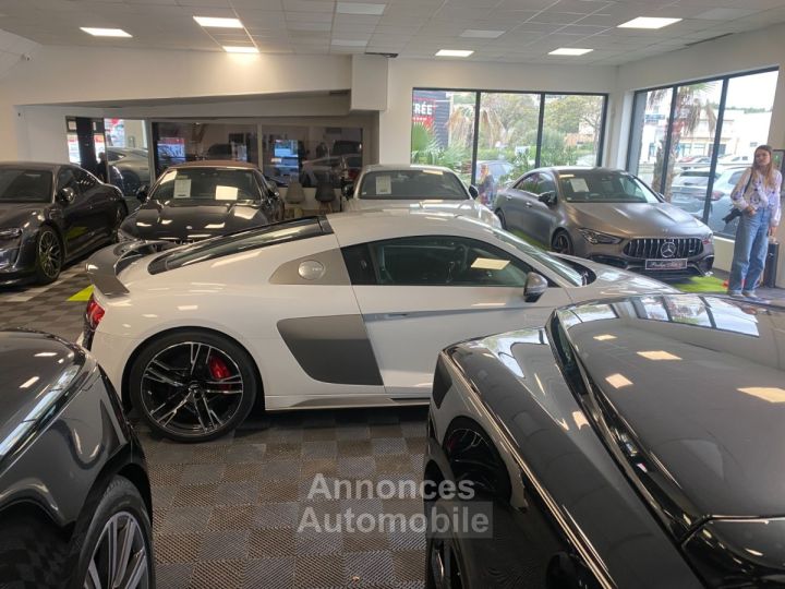 Audi R8 620 CV V10 Performance LOA 1 299 Euros Par mois Sièges Recaro Carbon Interieur et Moteur Gris Suzuka V 10 - 20
