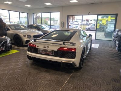 Audi R8 620 CV V10 Performance LOA 1 299 Euros Par mois Sièges Recaro Carbon Interieur et Moteur Gris Suzuka V 10   - 21