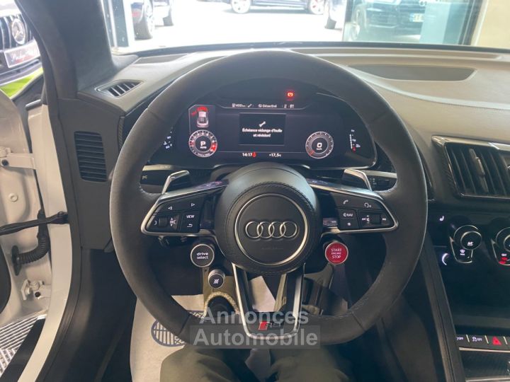 Audi R8 620 CV V10 Performance LOA 1 299 Euros Par mois Sièges Recaro Carbon Interieur et Moteur Gris Suzuka V 10 - 38