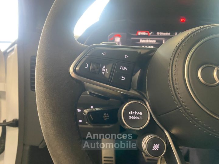 Audi R8 620 CV V10 Performance LOA 1 299 Euros Par mois Sièges Recaro Carbon Interieur et Moteur Gris Suzuka V 10 - 42