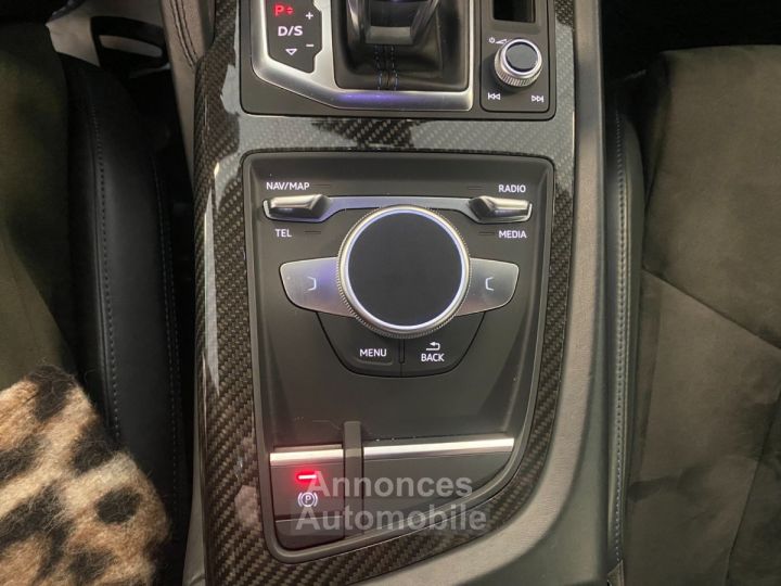 Audi R8 620 CV V10 Performance LOA 1 299 Euros Par mois Sièges Recaro Carbon Interieur et Moteur Gris Suzuka V 10 - 46