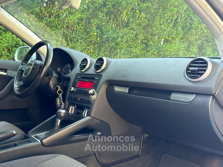 Audi A3 Sportback 16 TDI 105CH DPF AMBITION S TRONIC 7 * 112000KM * GARANTIE - 14