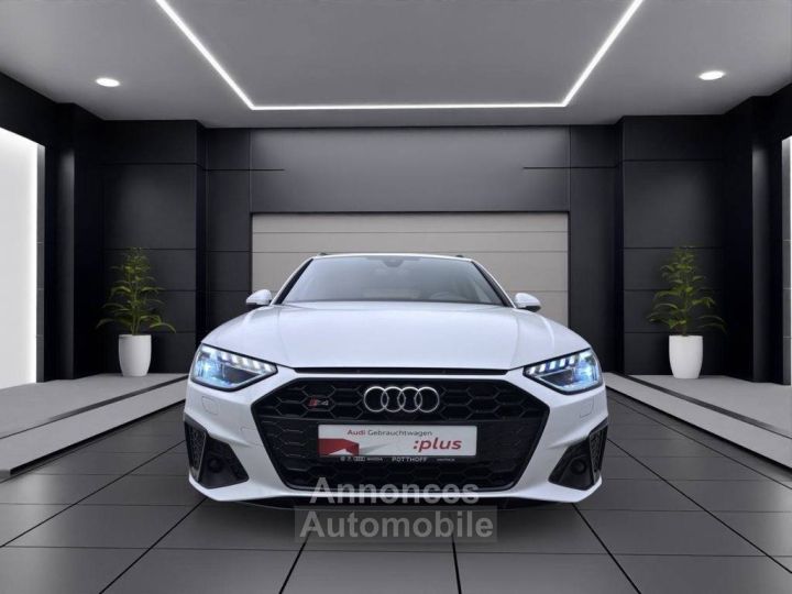 Audi S4 Avant Pano AHK Camera Matrix S-Sport - 1