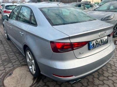 Audi A3  20 TDI 150  S TRONIC 6 * GARANTIE 24 MOIS*   - 12