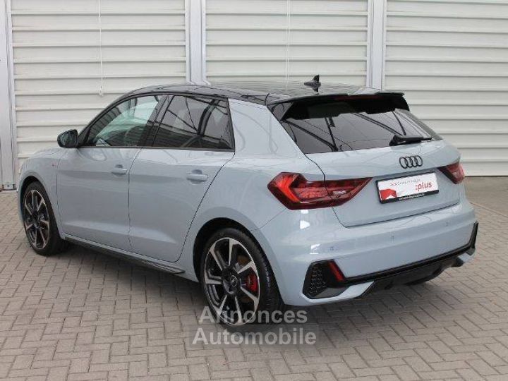 Audi A1 Sportback 35 TFSI S-TRONIC S-line - 3