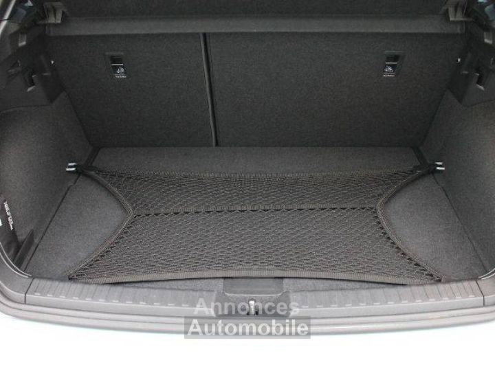 Audi A1 Sportback 35 TFSI S-TRONIC S-line - 10