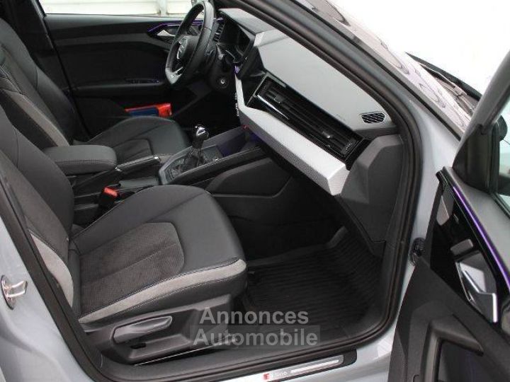 Audi A1 Sportback 35 TFSI S-TRONIC S-line - 11