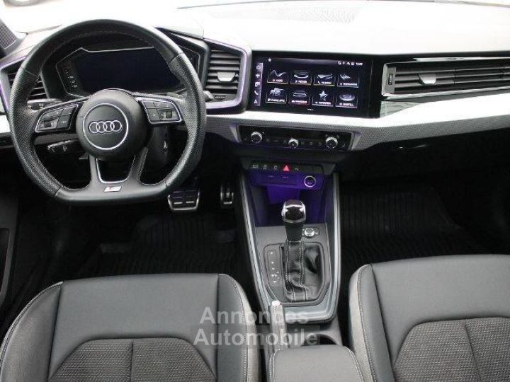 Audi A1 Sportback 35 TFSI S-TRONIC S-line - 12