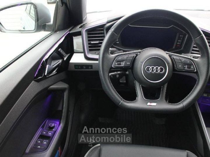 Audi A1 Sportback 35 TFSI S-TRONIC S-line - 13