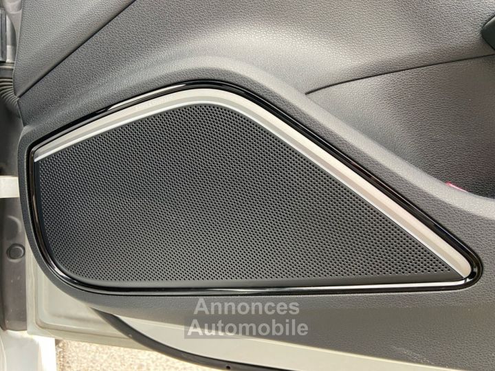 Audi S3 SPORTBACK 20 TFSI 310 S tronic 7 Quattro VIRTUAL/TOIT OUVRANT/LIGNE AKRAPOVIC -GARANTIE 12 MOIS- - 17