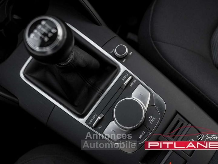 Audi A3 Sportback 10 TFSI NAVI TEL CRUISE GARANTIE - 19