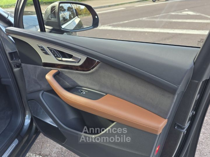 Audi Q7 30 V6 333 CH AVUS 7 Places - 26
